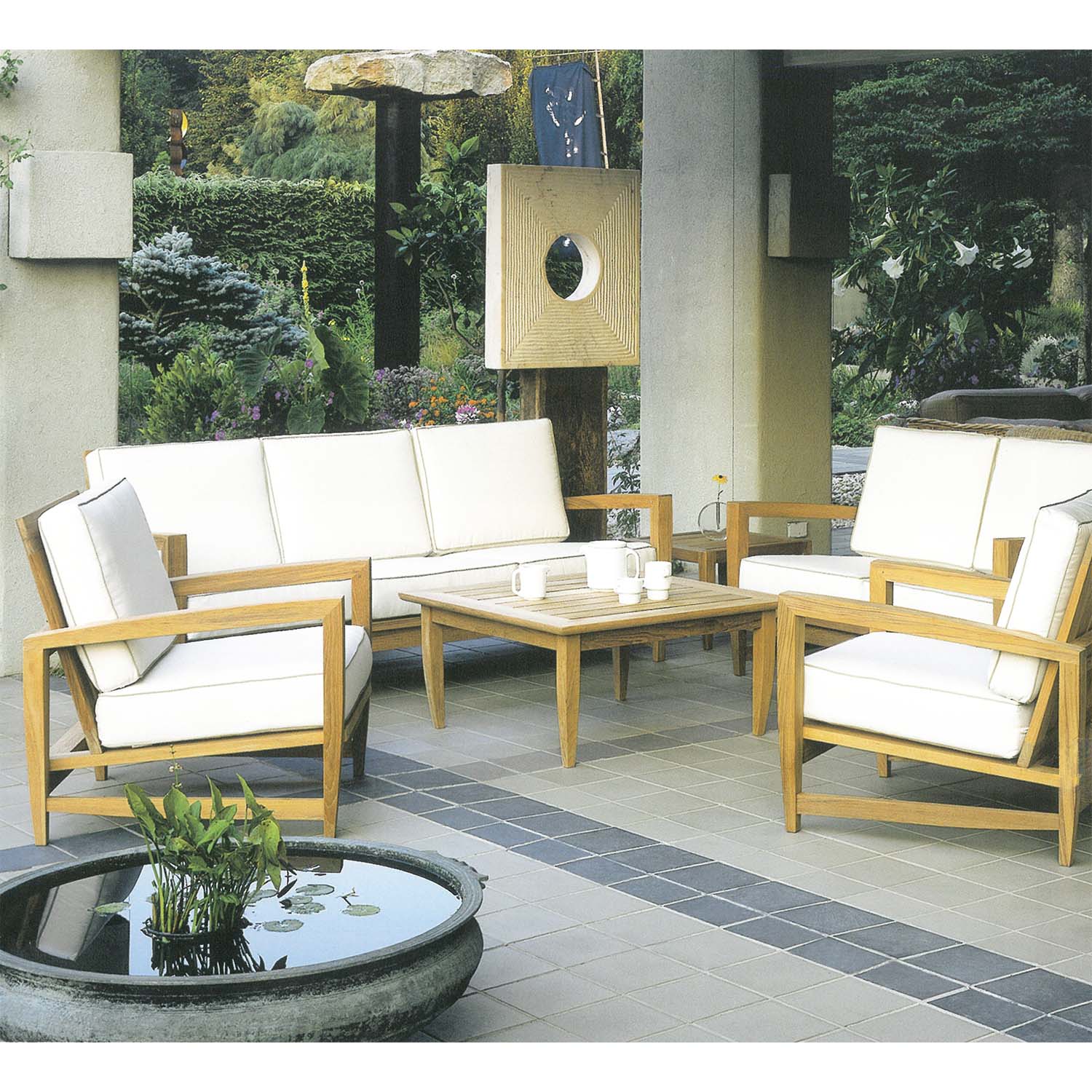 Amalfi Deep Seating Sofa with Cushion - Image 2