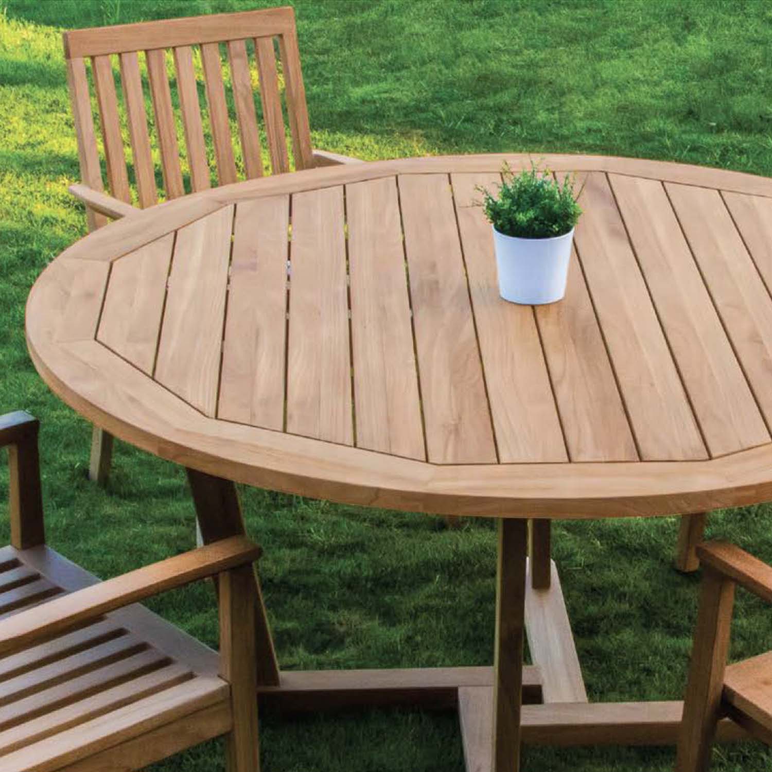 RG Classic Teak Dinner Table - 60" - Image 2