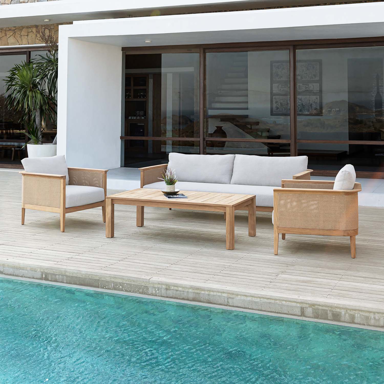 Peninsula Lounge Chair with Cushion - Image 2