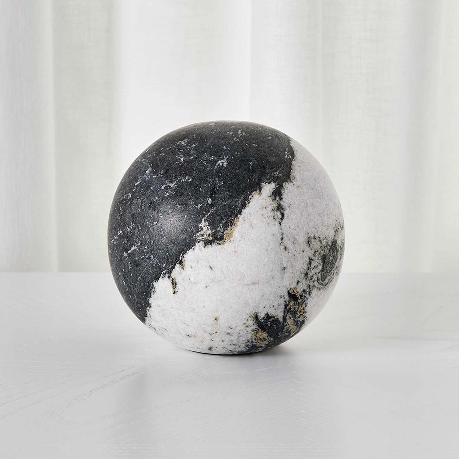 Black White Marble Ball Orb - Image 2