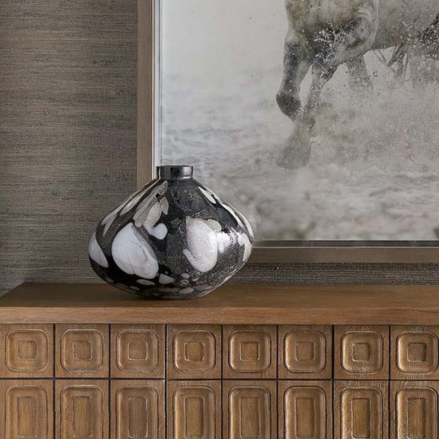Black Pebble Vase - Large - Image 2